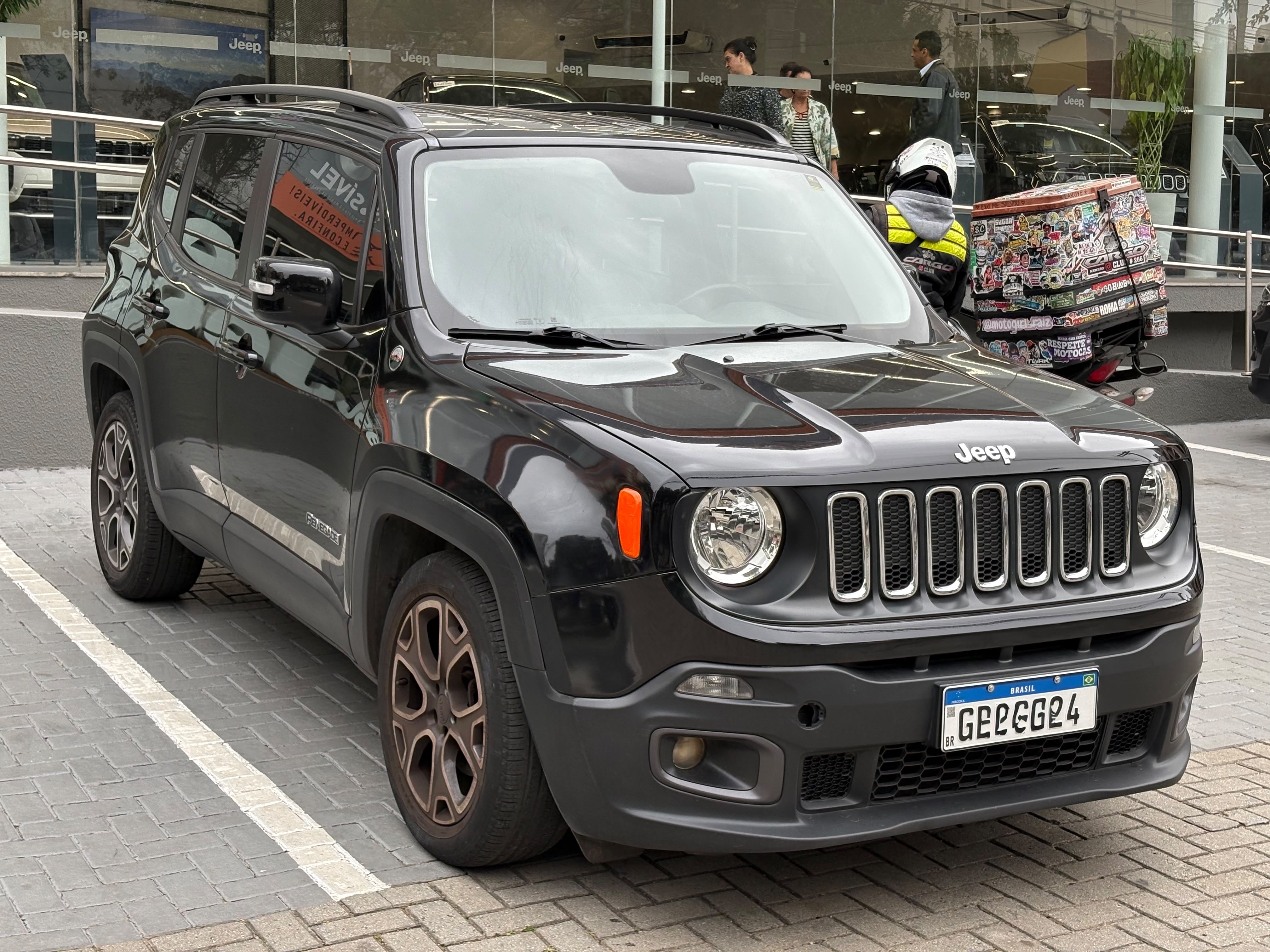 RENEGADE 1.8 16V FLEX LONGITUDE 4P AUTOMÁTICO16
