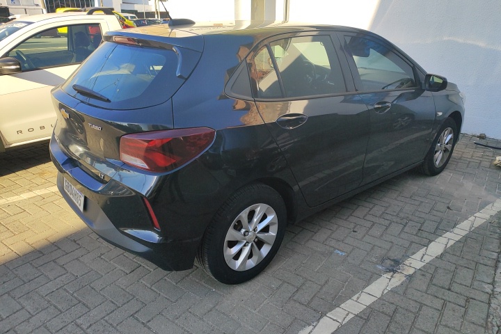 ONIX 1.0 TURBO FLEX LT AUTOMÁTICO2