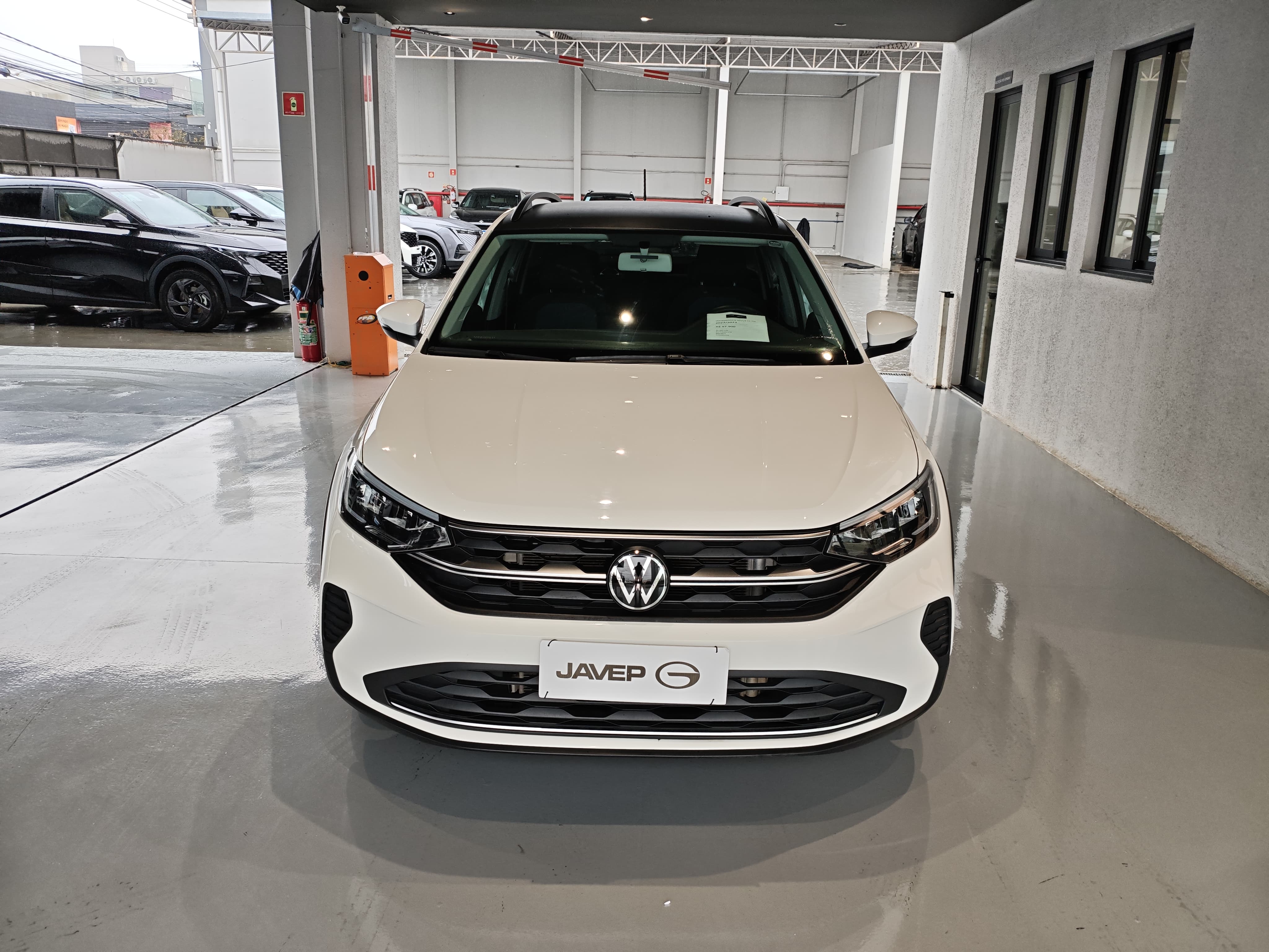 Volkswagen-NIVUS-1.0 200 TSI TOTAL FLEX COMFORTLINE AUTOMÁTICO