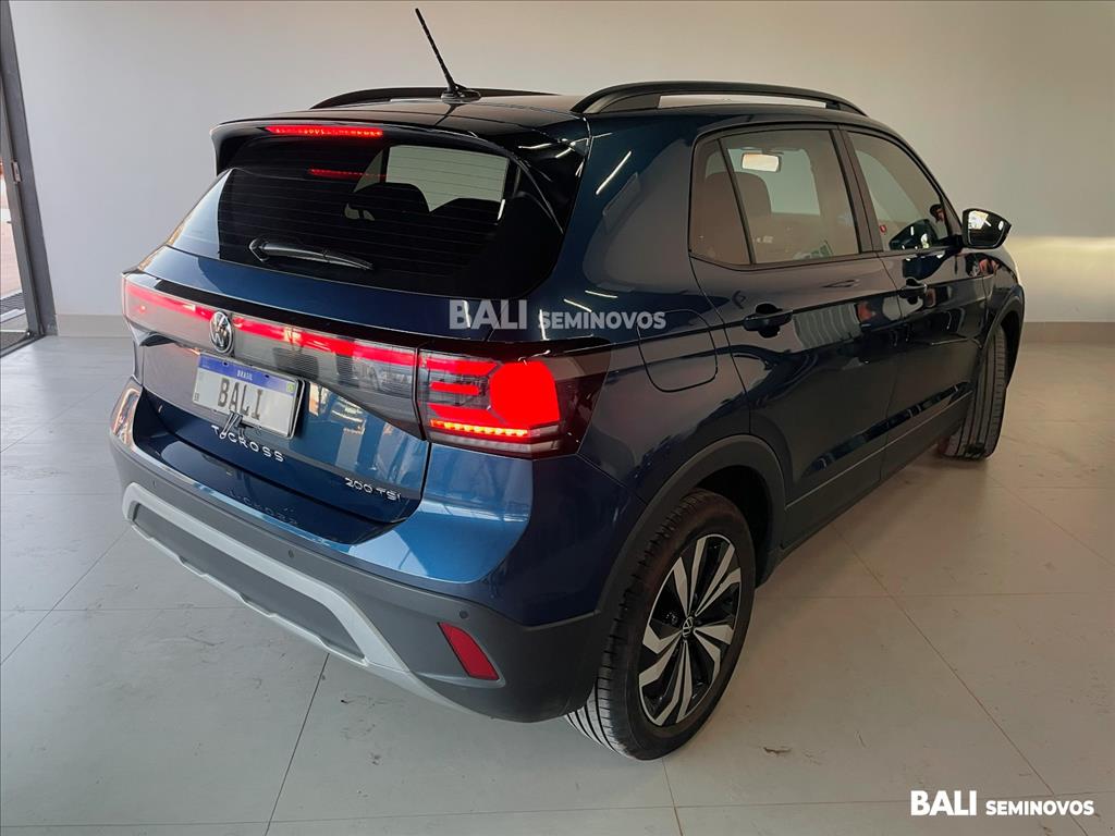 T-CROSS 1.0 200 TSI TOTAL FLEX AUTOMÁTICO2