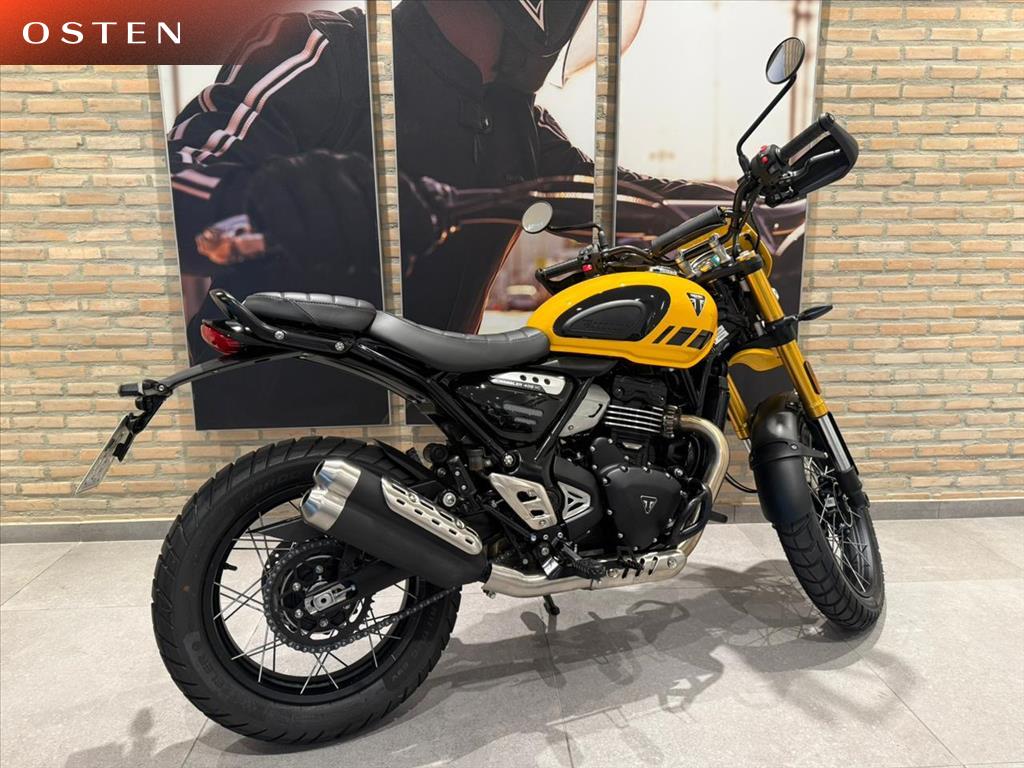 TRIUMPH-SCRAMBLER-400 XC