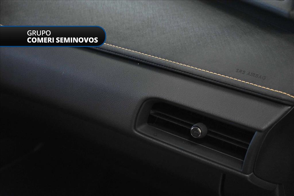 UX 300h 2.0 VVT-I HYBRID CVT19