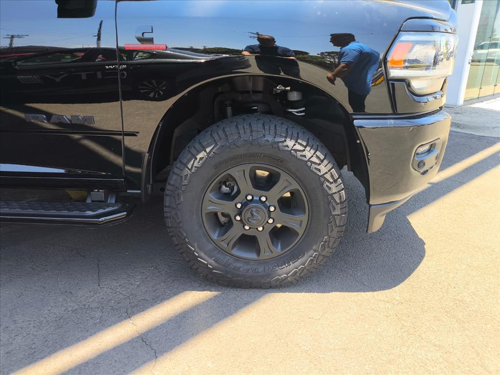 2500 6.7 I6 TURBO DIESEL LARAMIE NIGHT EDITION CD 4X4 AUTOMÁTICO7