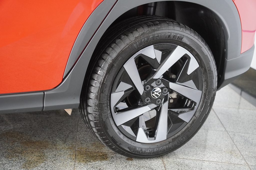 TERA 1.0 170 TSI HIGH AUTOMÁTICO13