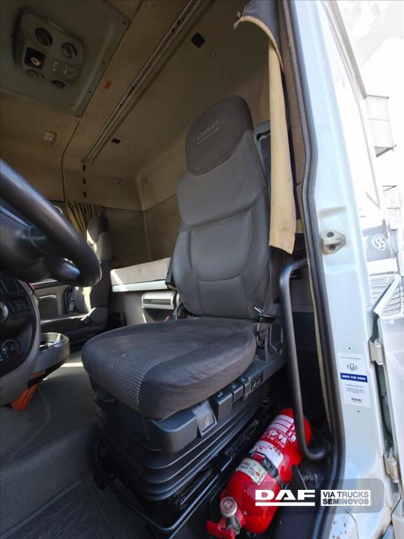 DAF-XF-105 FT 460 4X2