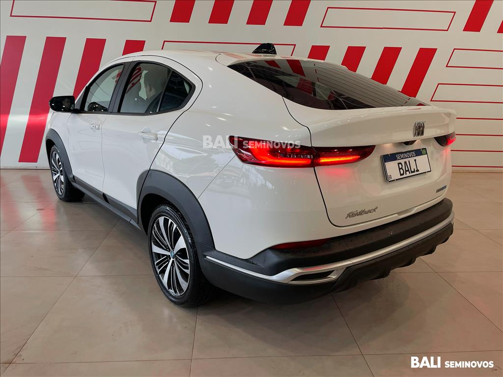 FASTBACK 1.0 TURBO 200 HYBRID AUDACE CVT7