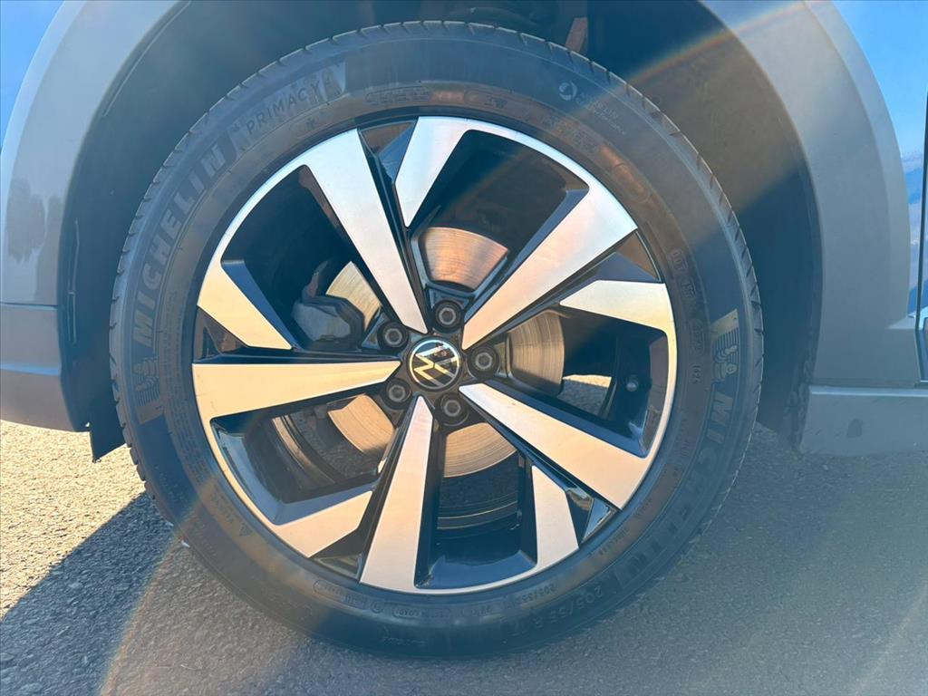 Volkswagen-NIVUS-1.0 200 TSI TOTAL FLEX HIGHLINE AUTOMÁTICO