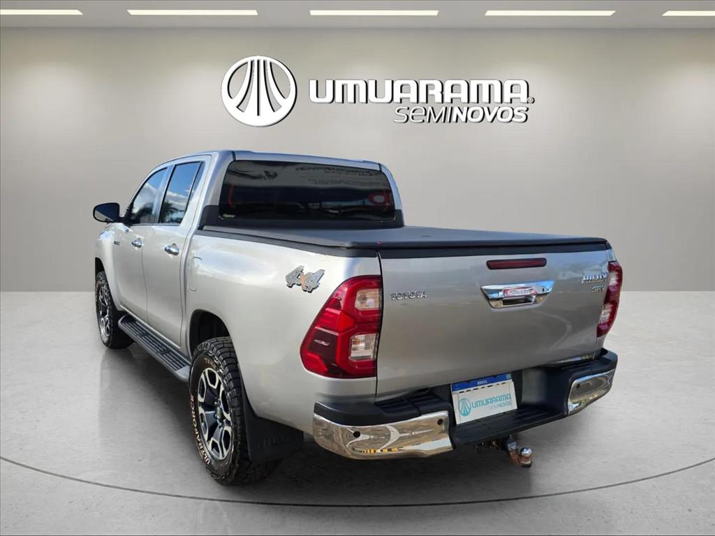 HILUX 2.8 D-4D TURBO DIESEL CD SRV 4X4 AUTOMÁTICO5