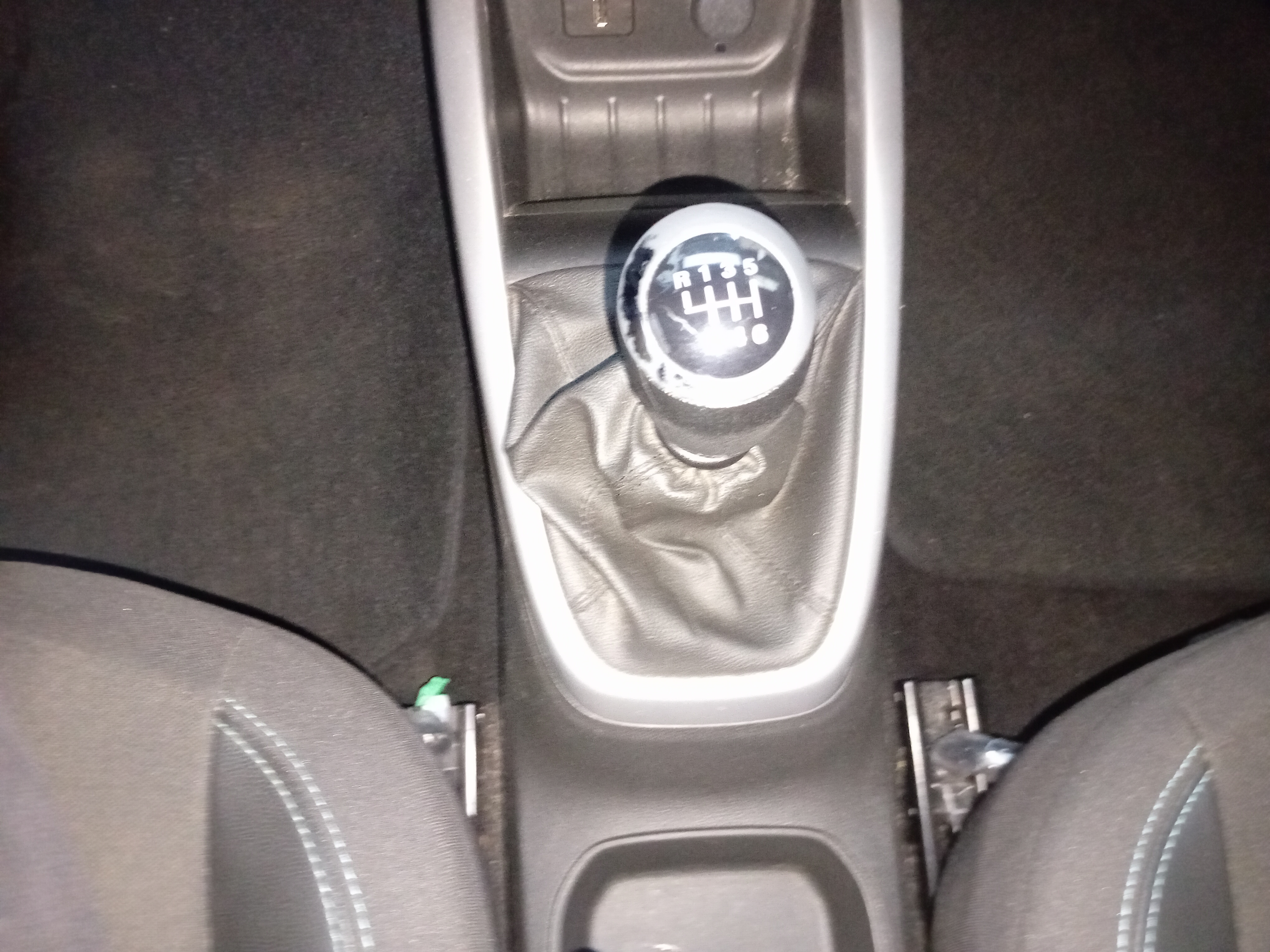ONIX 1.0 MPFI LT 8V FLEX 4P MANUAL14