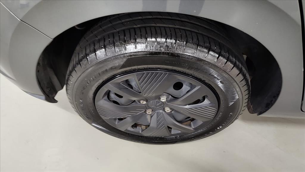 VW - Volkswagen-POLO-1.0 MPI TRACK MANUAL