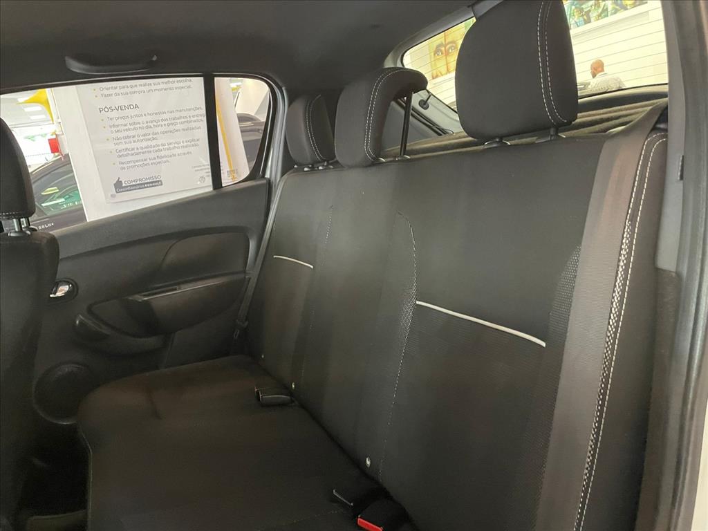 SANDERO 1.6 16V SCE FLEX ZEN MANUAL10