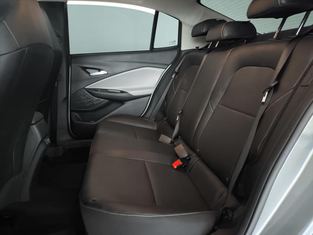 ONIX PLUS 1.0 TURBO FLEX PREMIER AUTOMÁTICO10