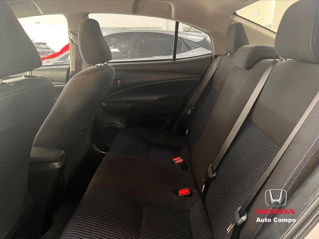 YARIS 1.5 16V FLEX SEDAN XL LIVE MULTIDRIVE8