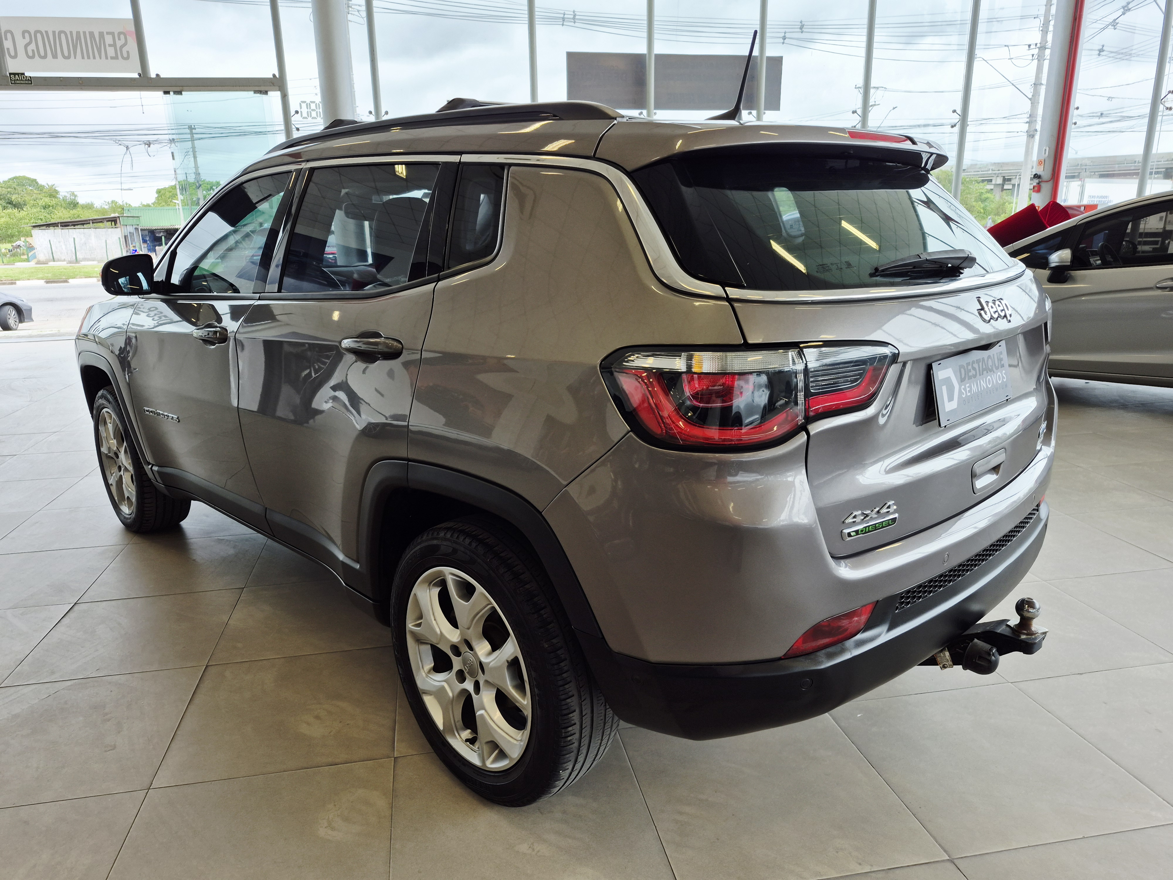 Foto ilustrativa do carro