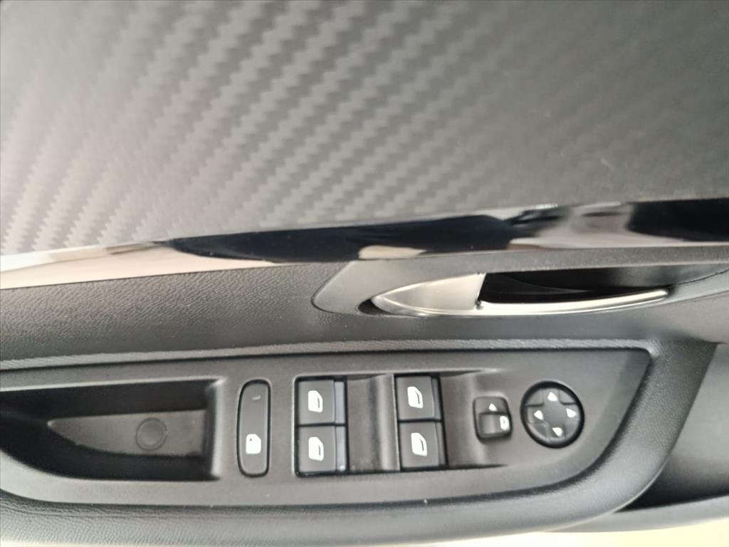 208 1.0 FIREFLY FLEX STYLE MANUAL11