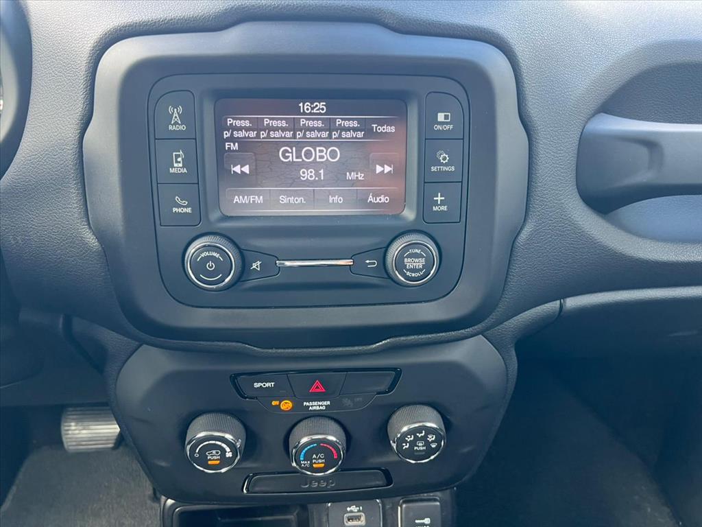 RENEGADE 1.8 16V FLEX SPORT 4P AUTOMÁTICO10