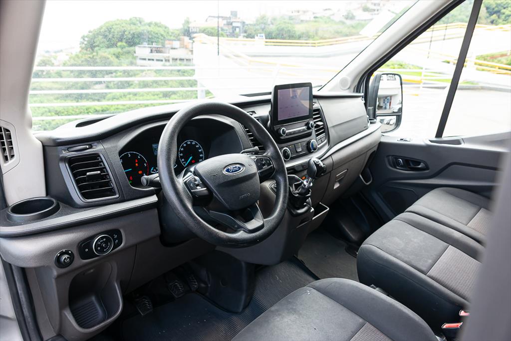 TRANSIT 2.0 ECOBLUE DIESEL FURGÃO L2H3 MANUAL9