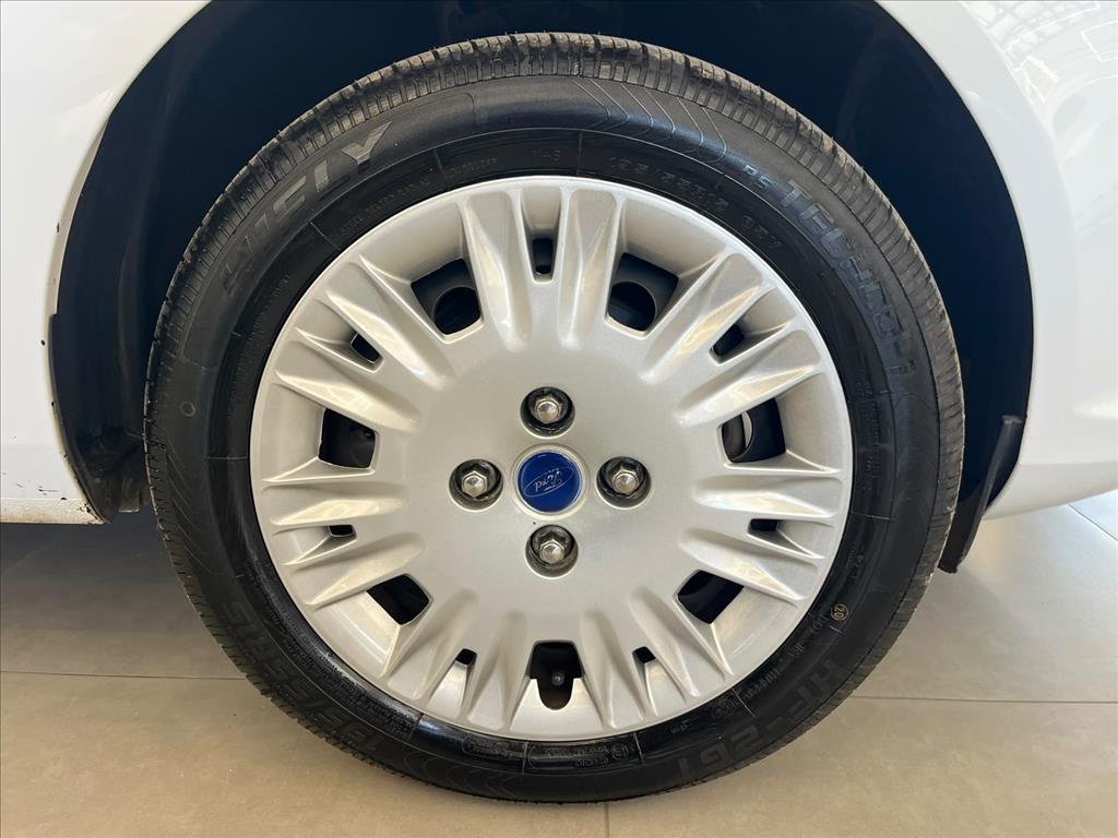 Ford-FIESTA-1.6 SE HATCH 16V FLEX 4P MANUAL