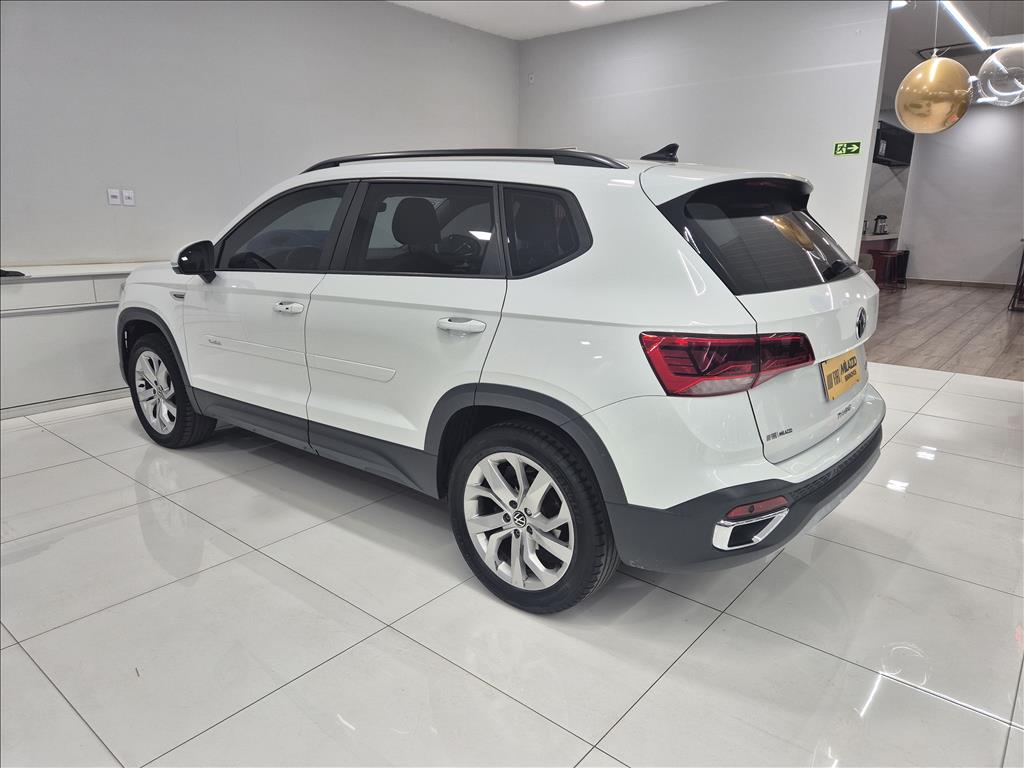 TAOS 1.4 250 TSI TOTAL FLEX COMFORTLINE AUTOMÁTICO TAOS 1.4 250 TSI TOTAL FLEX COMFORTLINE AUTOMÁTICO