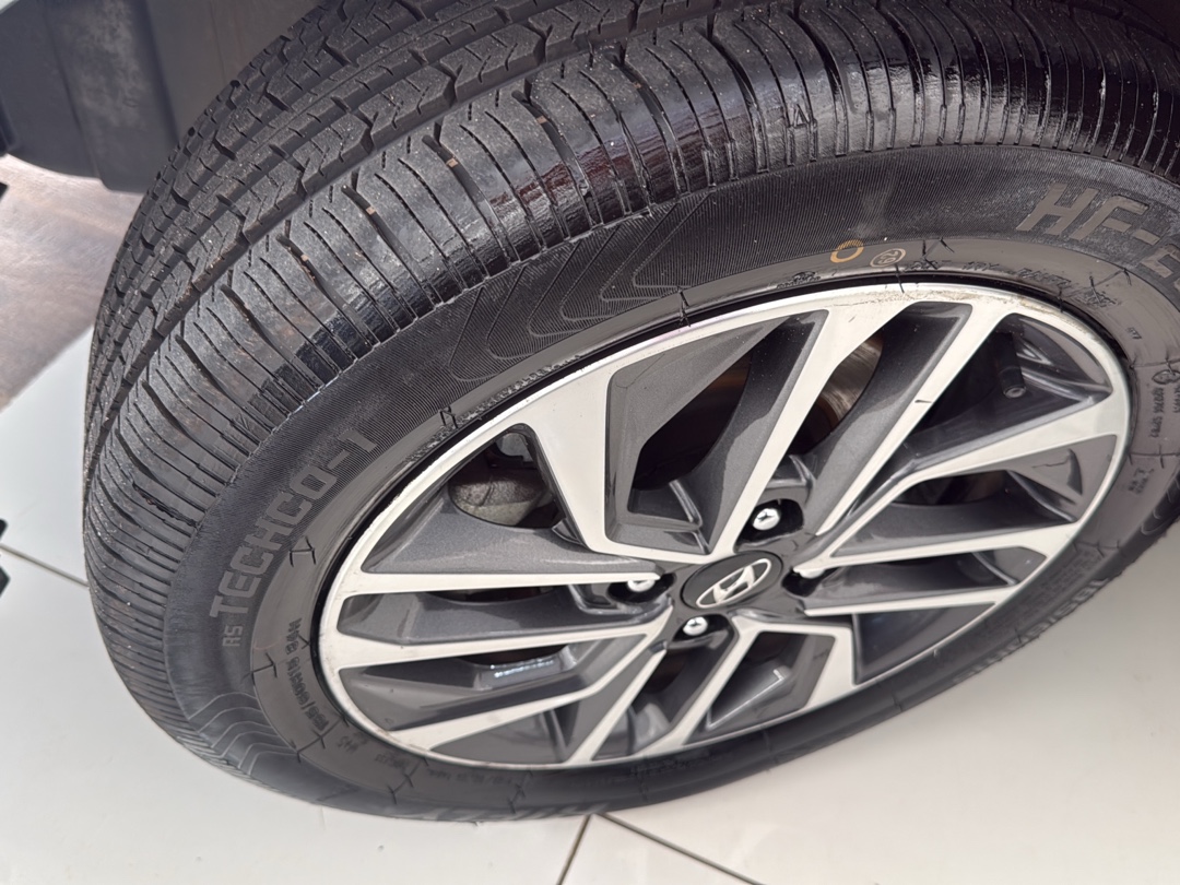 HB20 1.0 12V FLEX LIMITED MANUAL12