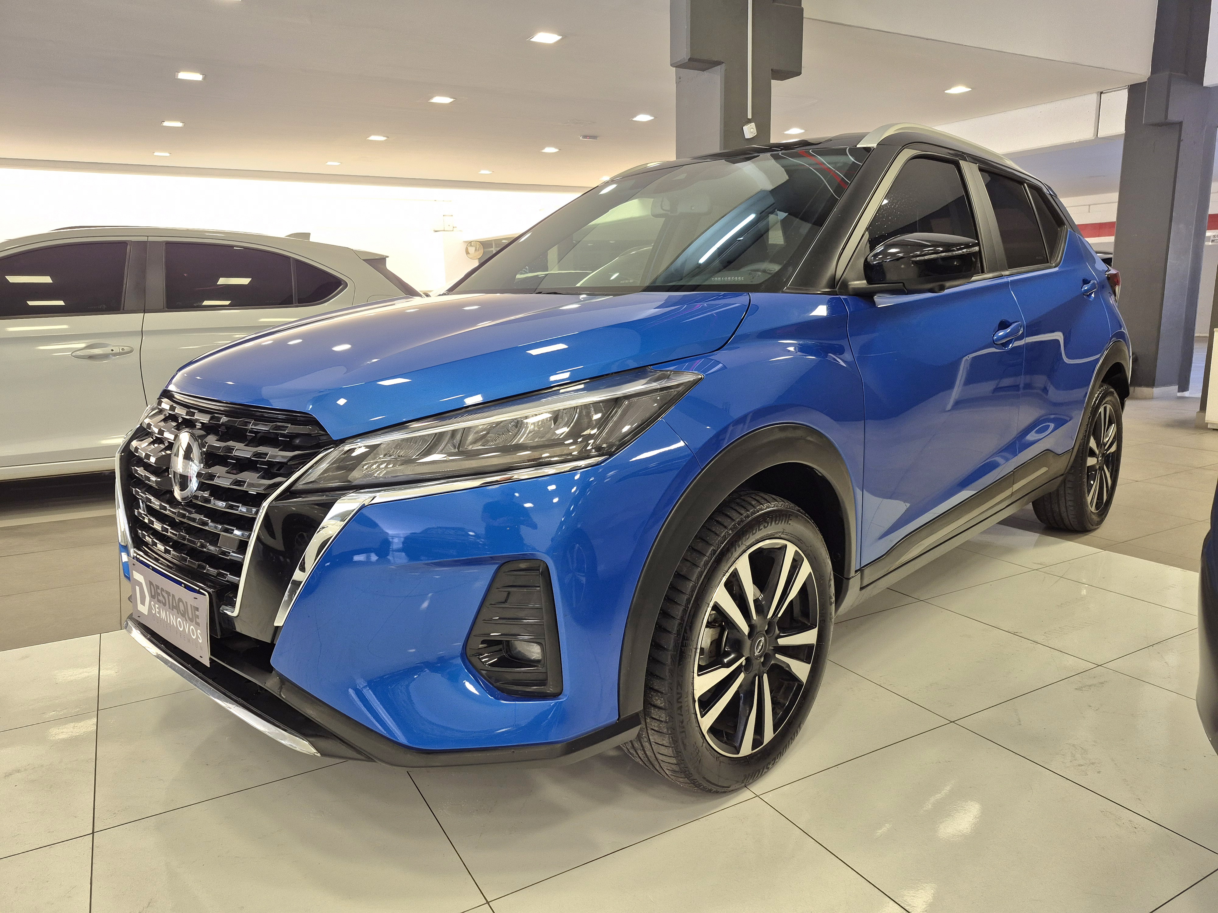NISSAN KICKS
