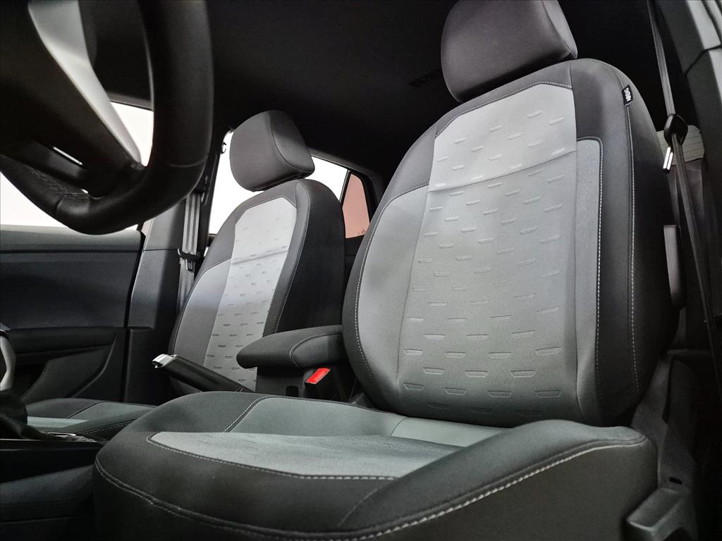 Volkswagen-T-CROSS-1.0 200 TSI TOTAL FLEX COMFORTLINE AUTOMÁTICO