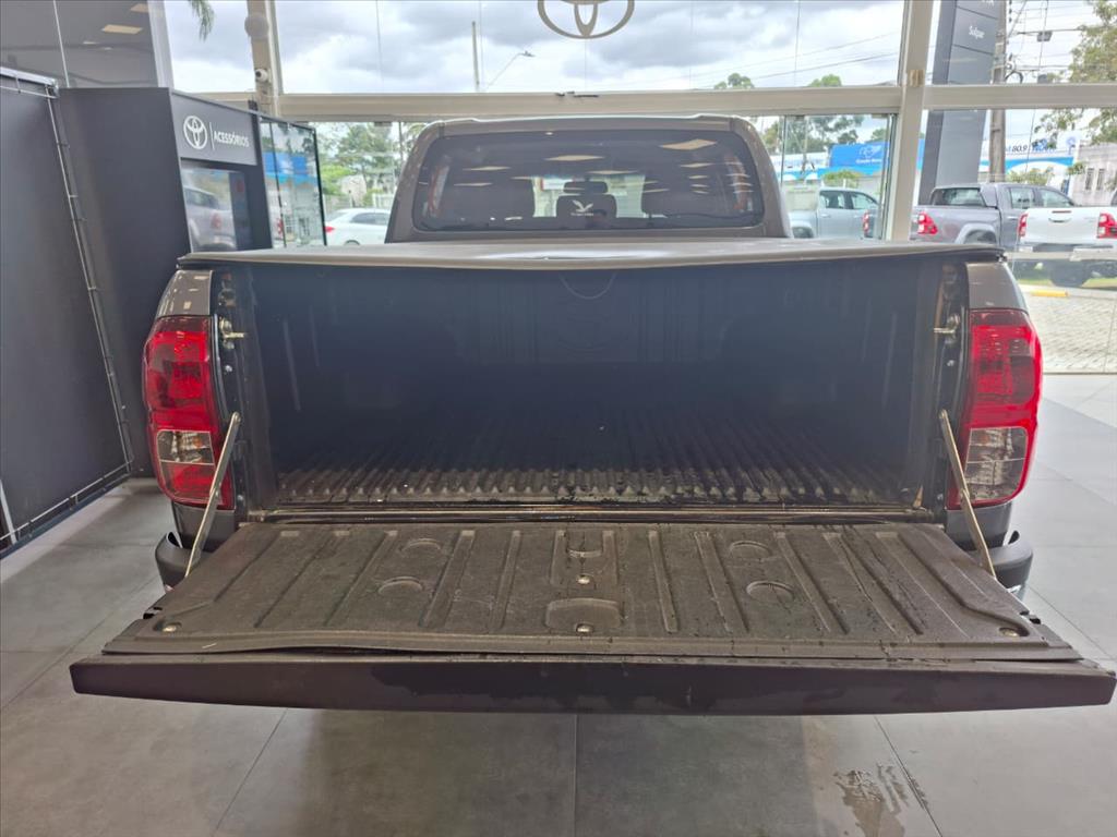 HILUX 2.8 D-4D TURBO DIESEL CD SRV 4X4 AUTOMÁTICO7