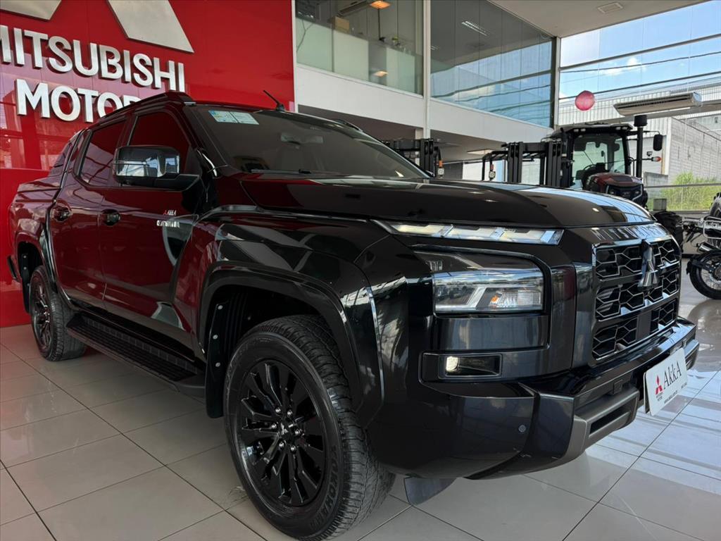 Mitsubishi-TRITON-2.4 BITURBO DIESEL CD KATANA SR80 4X4 AUTOMÁTICO