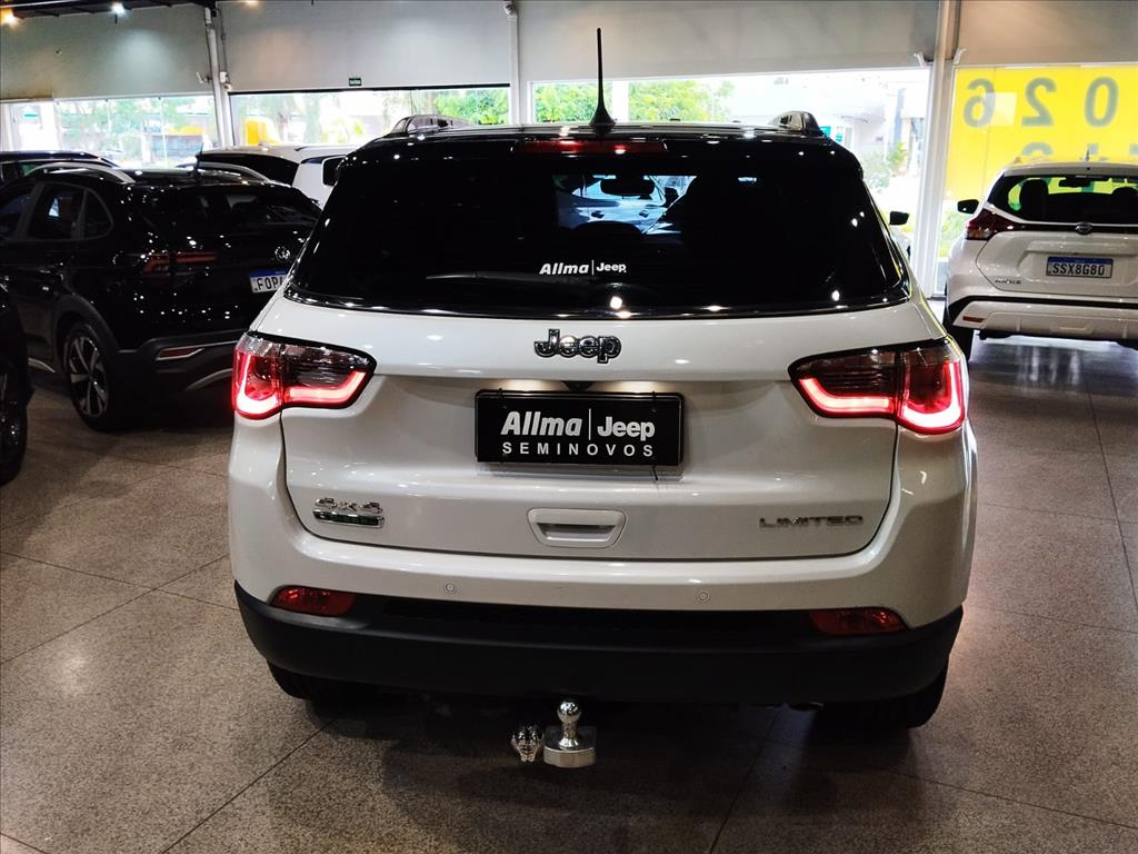 COMPASS 2.0 16V DIESEL LIMITED 4X4 AUTOMÁTICO5