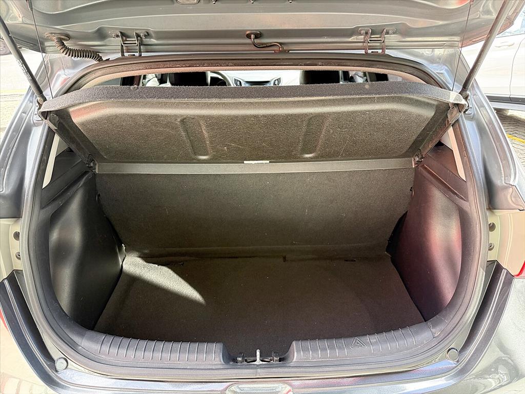 Hyundai Hb20 - 1.0 COMFORT PLUS 12V FLEX 4P MANUAL