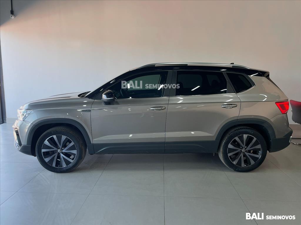 TAOS 1.4 250 TSI TOTAL FLEX HIGHLINE AUTOMÁTICO3