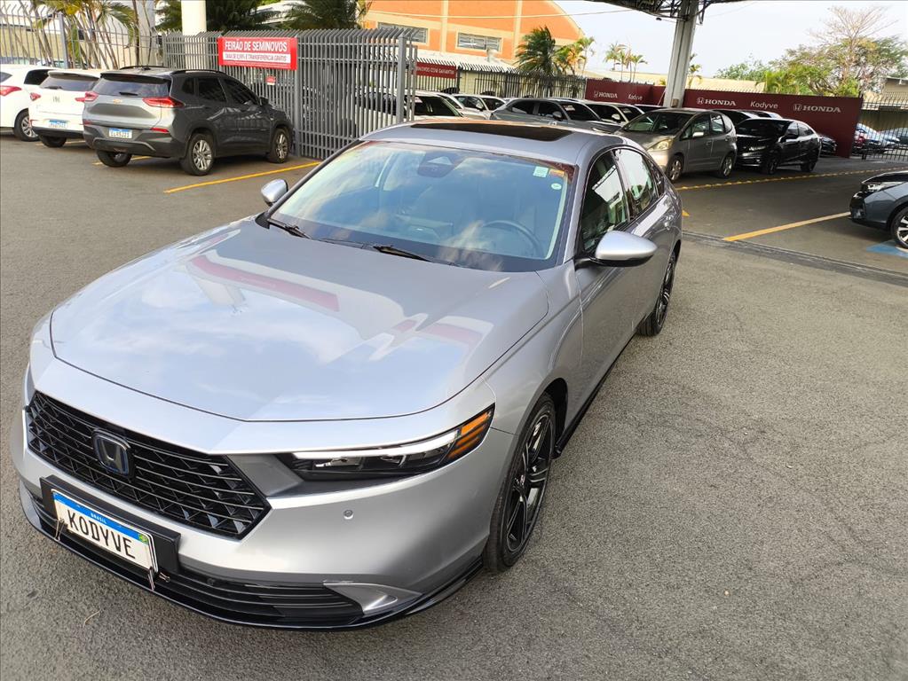 ACCORD 2.0 e:HEV TOURING E-CVT