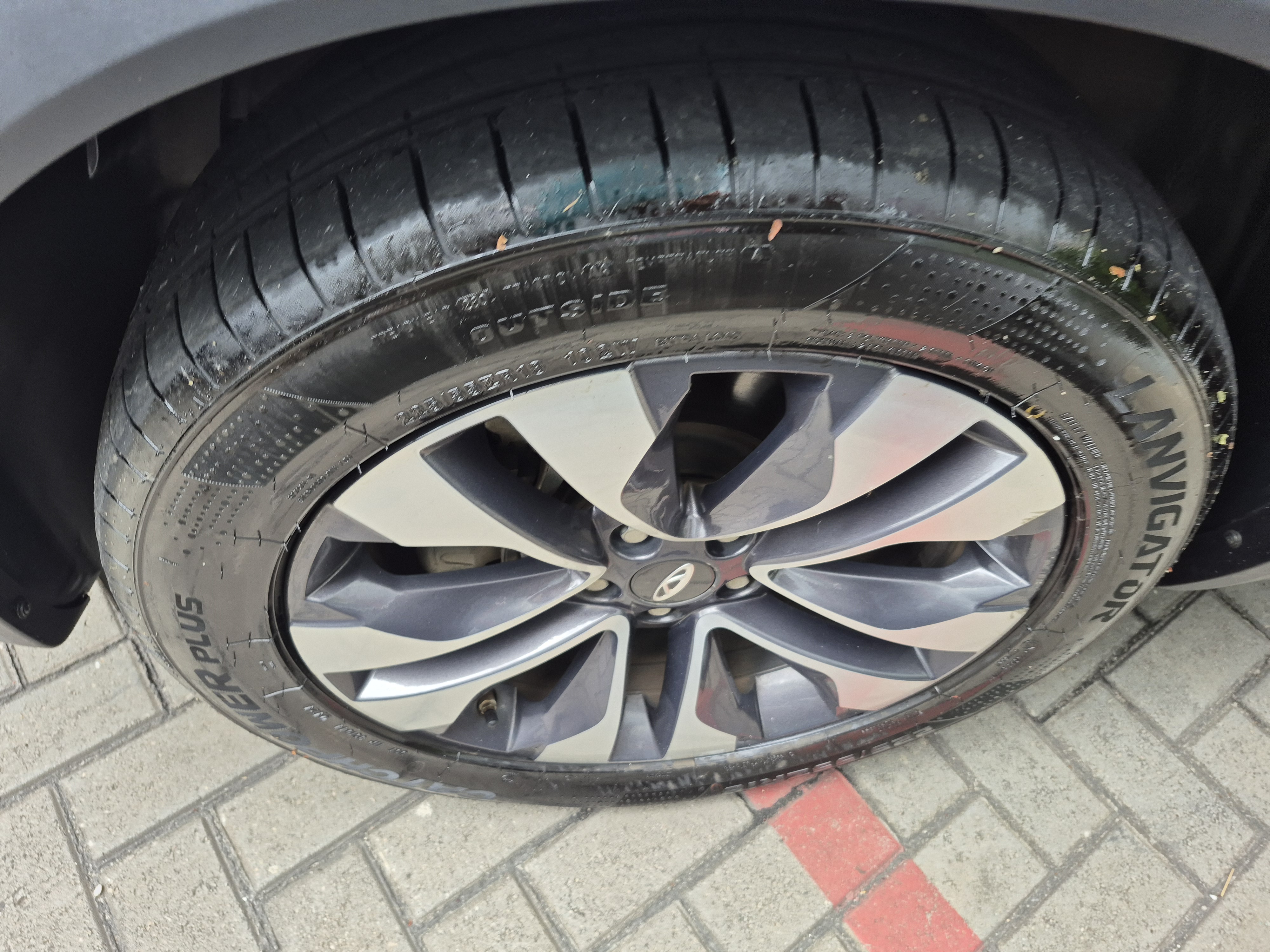 Foto ilustrativa do carro