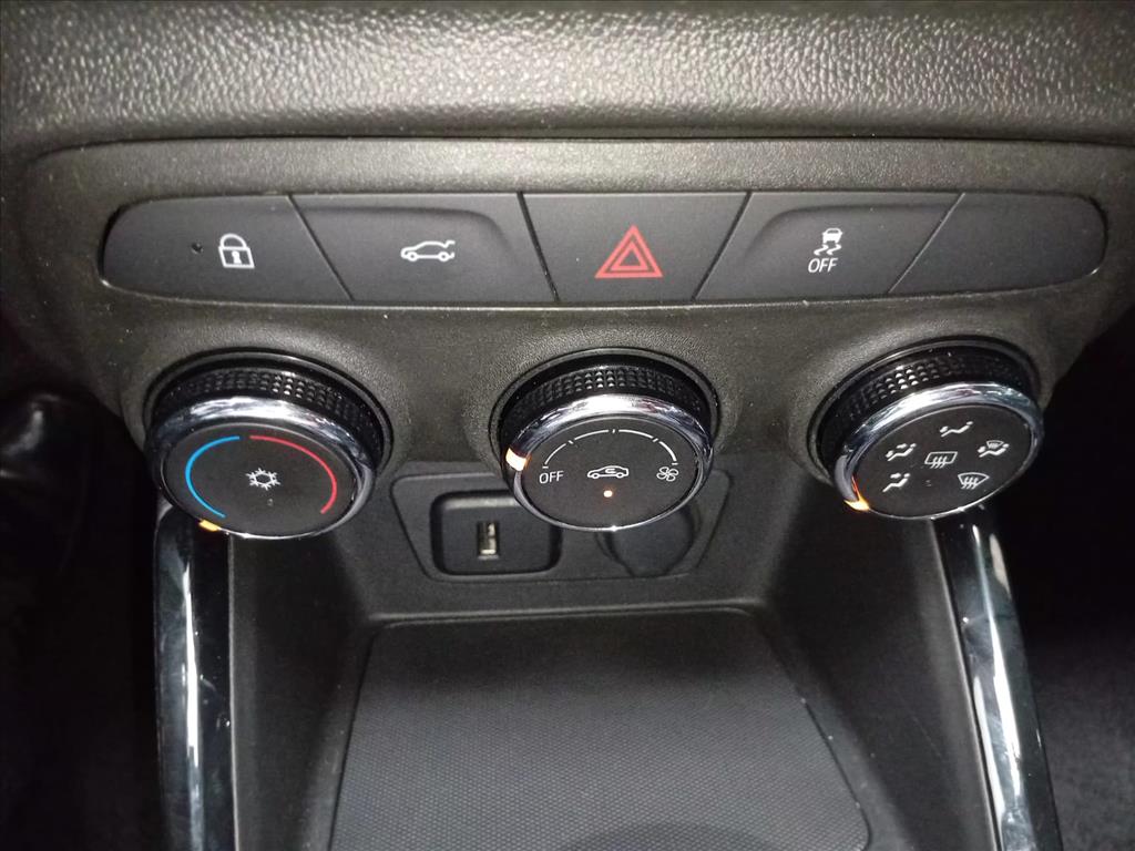 ONIX 1.0 TURBO FLEX RS AUTOMÁTICO10