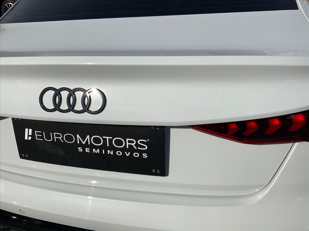 Audi-A3-2.0 40 TFSI GASOLINA SEDAN PERFORMANCE BLACK S-TRONIC