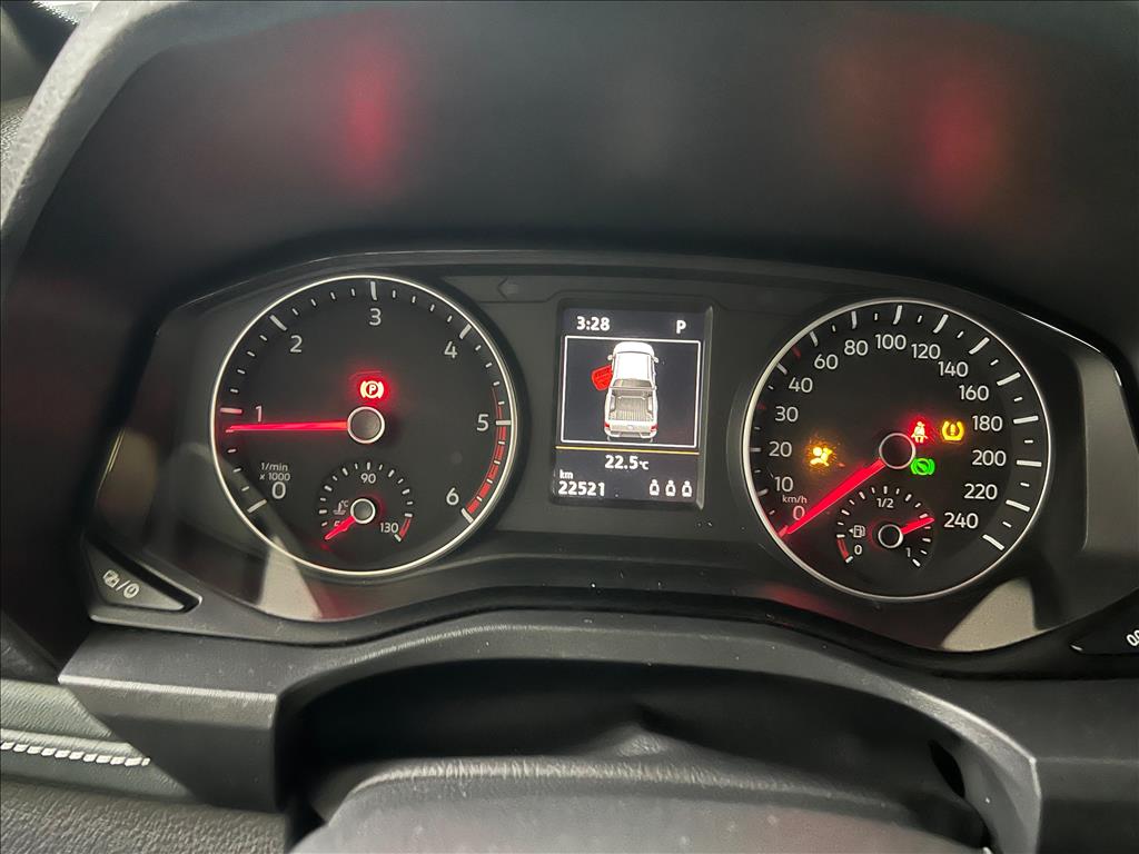 AMAROK 3.0 V6 TDI DIESEL EXTREME CD 4MOTION AUTOMÁTICO11