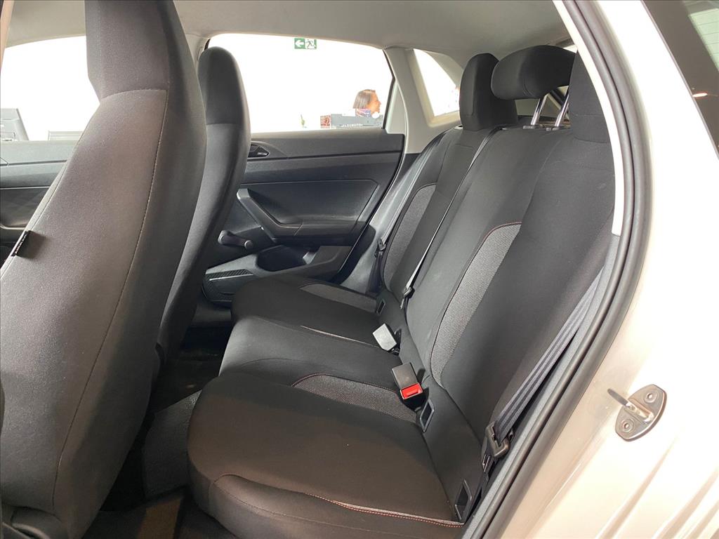 POLO 1.0 MPI TRACK MANUAL9