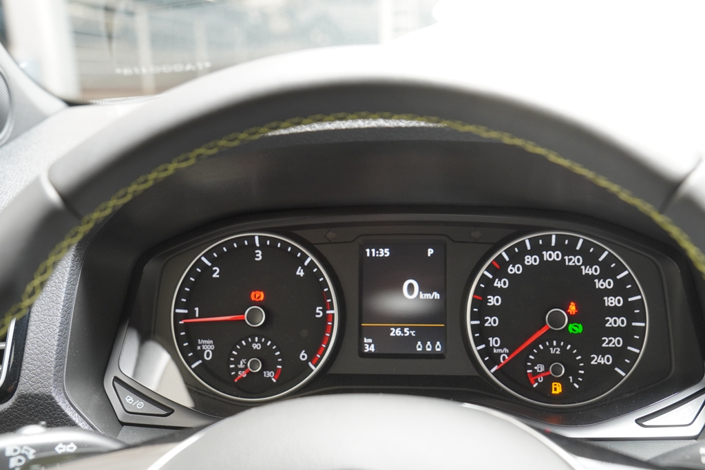 AMAROK 3.0 V6 TDI DIESEL EXTREME CD 4MOTION AUTOMÁTICO13