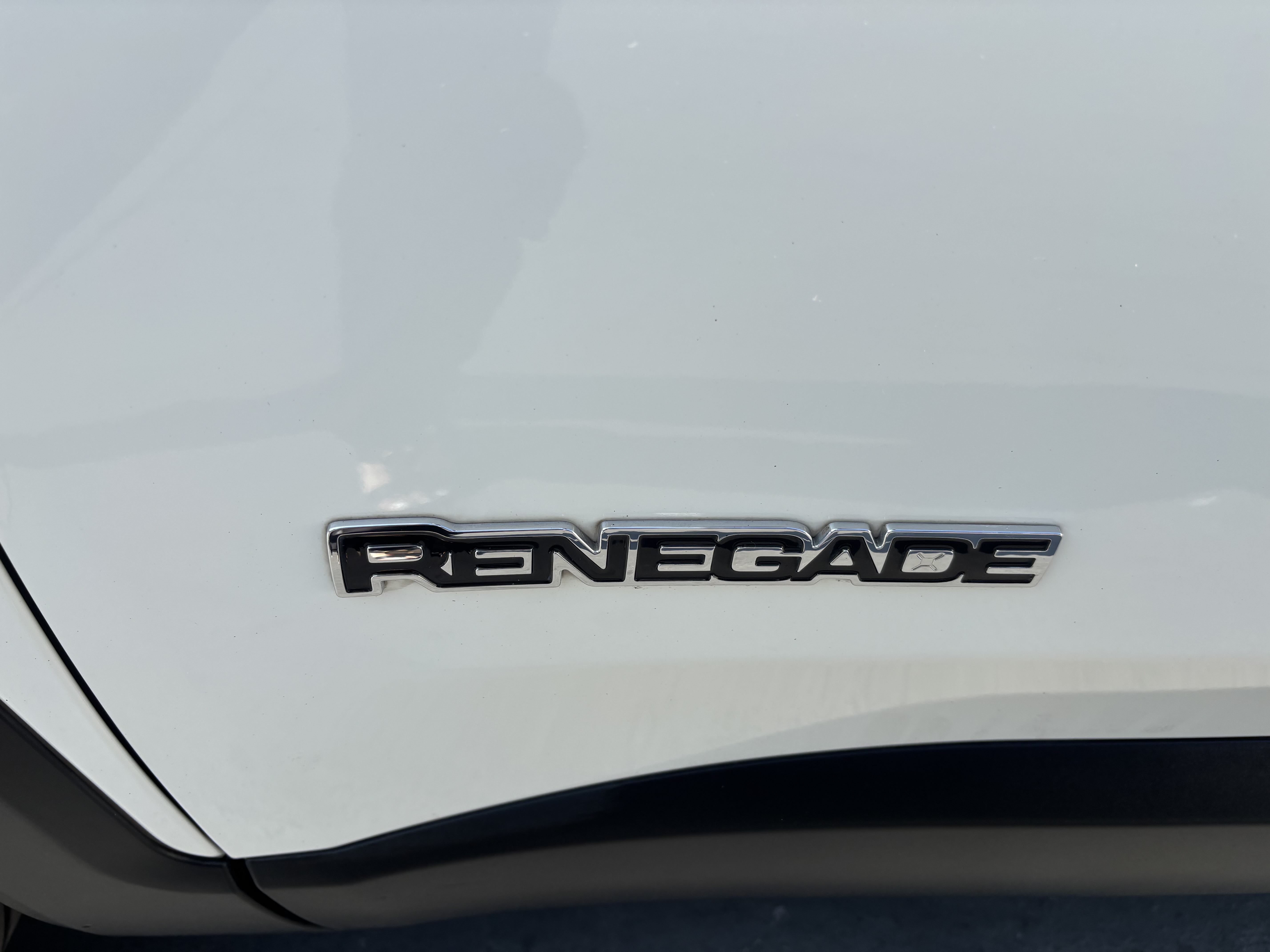 RENEGADE 1.8 16V FLEX LONGITUDE 4P AUTOMÁTICO11