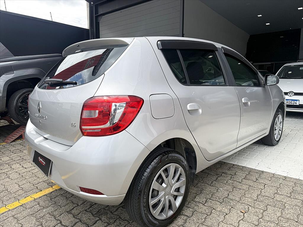 Renault Sandero - 1.6 16V SCE FLEX EXPRESSION MANUAL