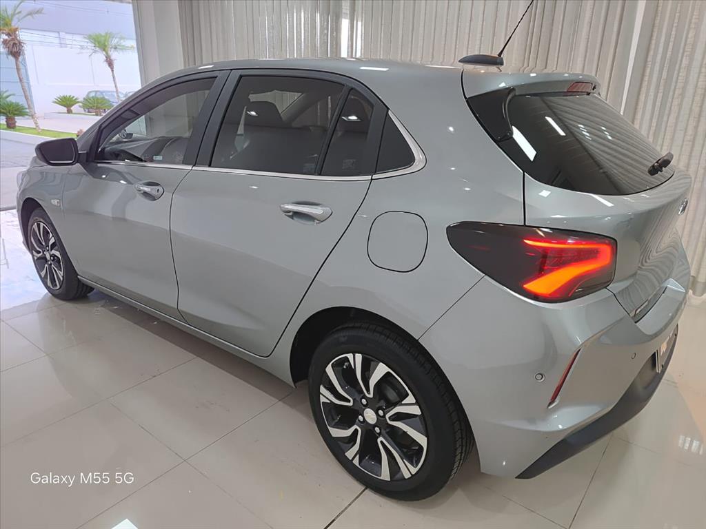 ONIX 1.0 TURBO FLEX PREMIER AUTOMÁTICO5