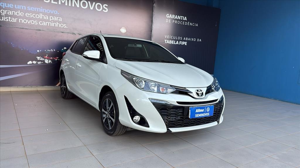 YARIS 1.5 16V FLEX XLS CONNECT MULTIDRIVE1