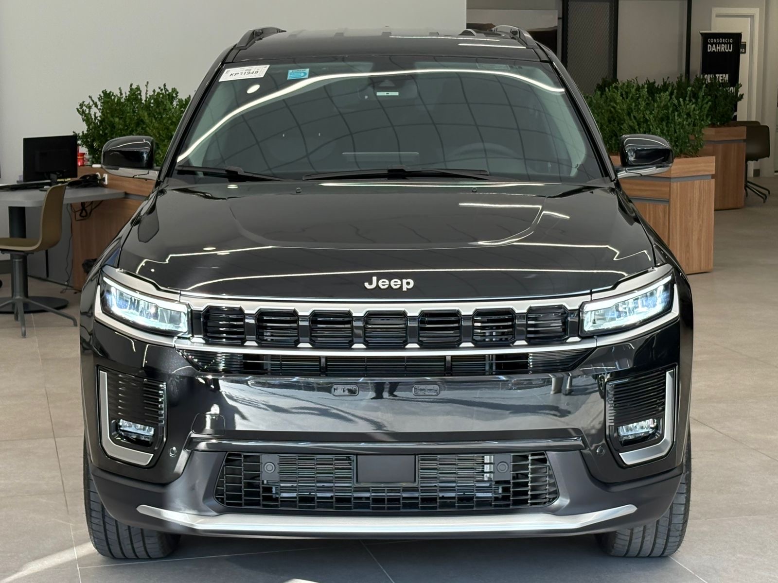 COMMANDER 1.3 T270 TURBO MHEV LIMITED AT619