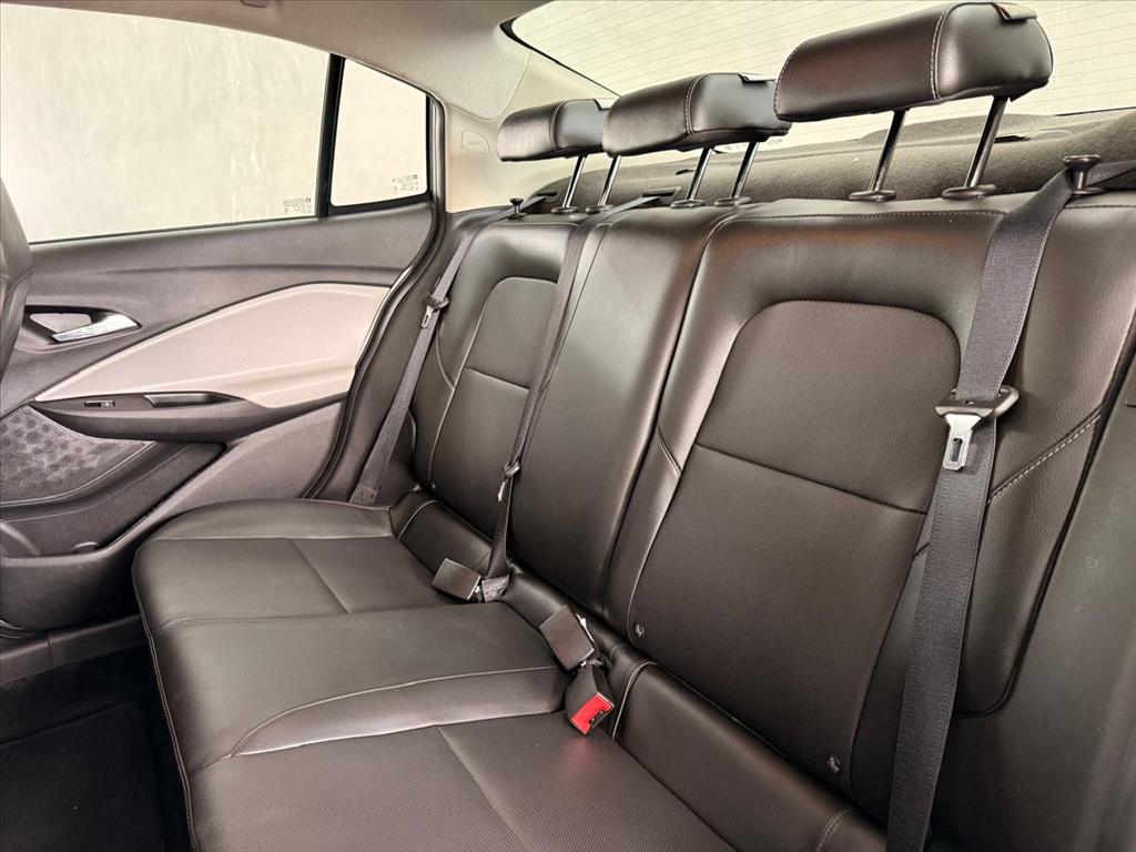 ONIX PLUS 1.0 TURBO FLEX PREMIER AUTOMÁTICO6