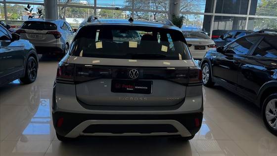 T-CROSS 1.0 200 TSI TOTAL FLEX AUTOMÁTICO3