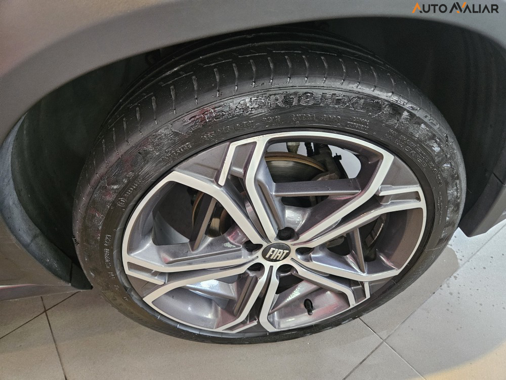 Fiat-FASTBACK-1.0 TURBO 200 FLEX IMPETUS CVT