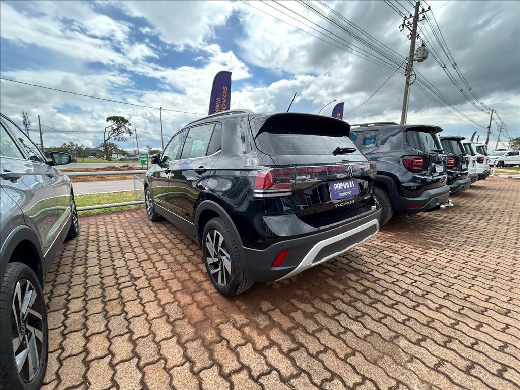 T-CROSS 1.4 250 TSI TOTAL FLEX HIGHLINE AUTOMÁTICO3