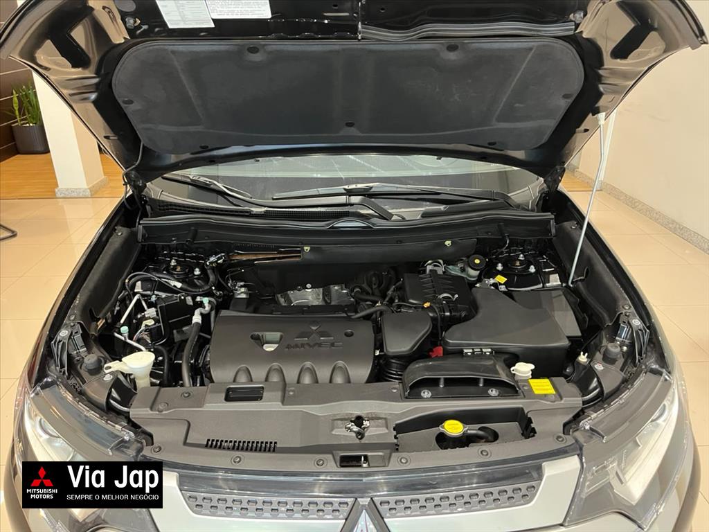 Mitsubishi-OUTLANDER-2.0 MIVEC GASOLINA HPE AUTOMÁTICO