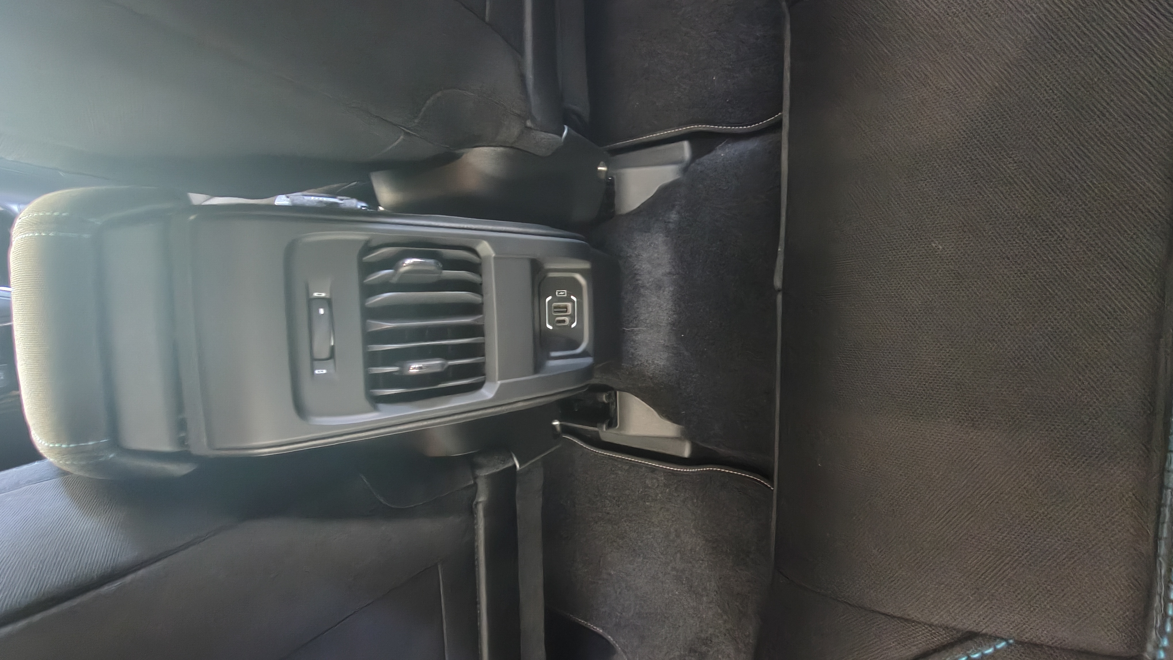 RENEGADE 1.3 T270 TURBO FLEX ALTITUDE AT65