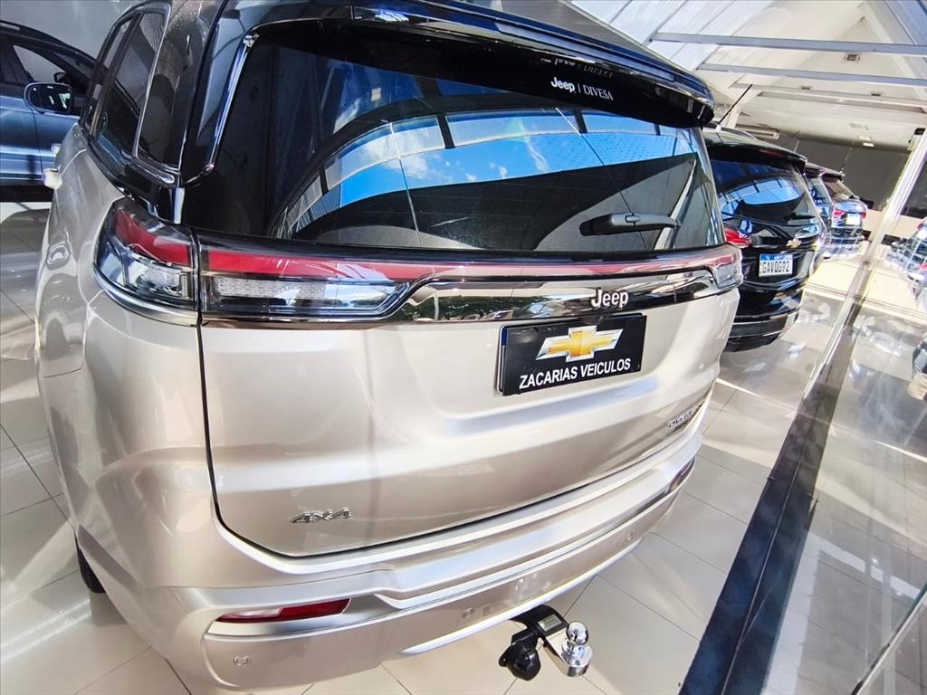 COMMANDER 2.2 TURBO DIESEL OVERLAND AT93